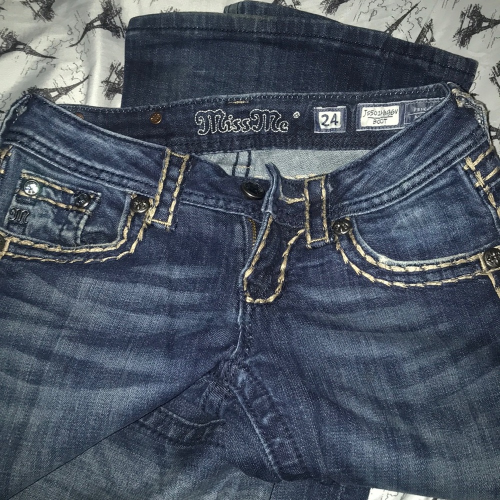 Miss Me Jeans - Picture 2 of 2